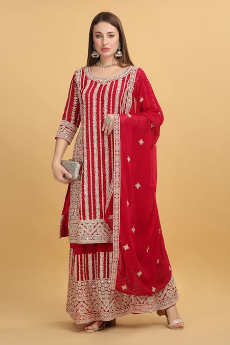 Aham-Vayam Firdaus Thread Embroidered Kurta Set 