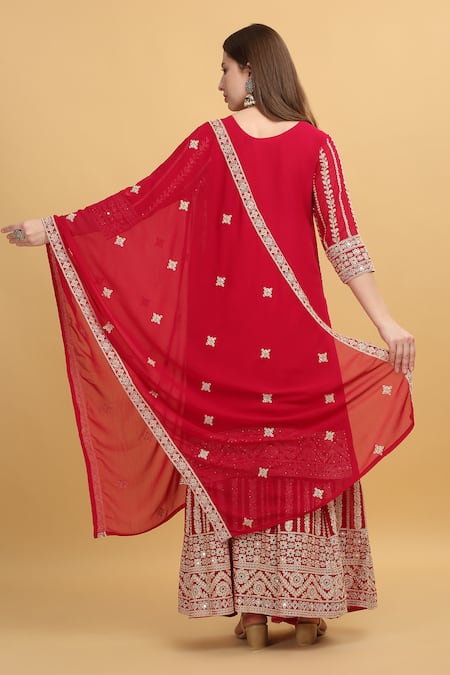 Aham-Vayam Firdaus Thread Embroidered Kurta Set 