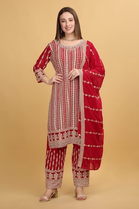 Aham-Vayam Red Georgette Embroidery Zari Thread Round Khoobsurat Kurta Set 