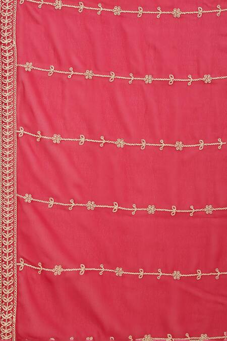 Buy_Aham-Vayam_Red Georgette, Silk Sequins, Zari, Embroidery Round Neck Khoobsurat Kurta Set 