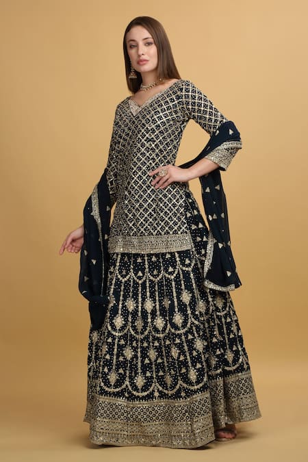 Shop_Aham-Vayam_Green Georgette, Silk Embroidery, Zari, Saloni Checkered Kurta Lehenga Set _Online_at_Aza_Fashions