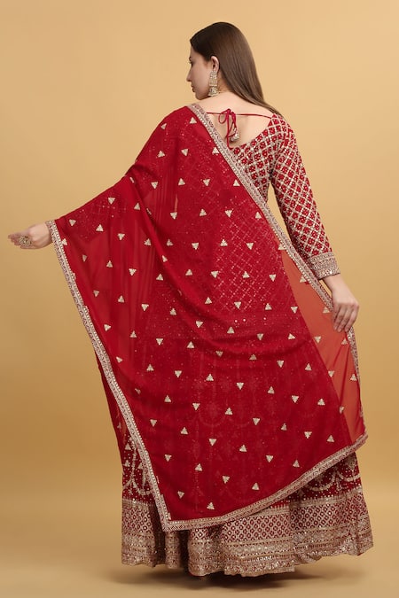 Aham-Vayam Saloni Embroidered Kurta Lehenga Set 