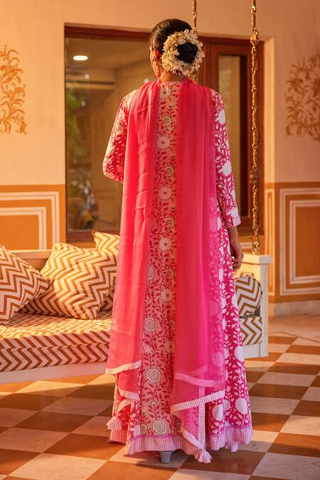 Shop Kapraaaha Pink Muslin Embroidery, Tassels V-neck Floral Hand Block Print Anarkali Set at Aza Fashions Shop_Kapraaaha_Pink Muslin Embroidery, Tassels V-neck Floral Hand Block Print Anarkali Set_at_Aza_Fashions