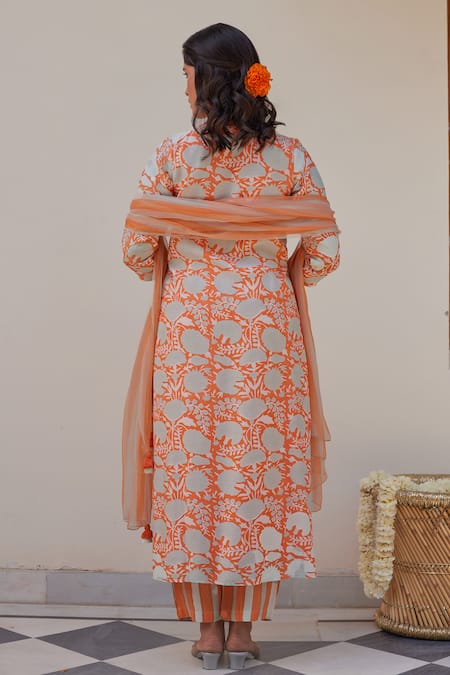 Kapraaaha Floral Block Print Kurta Set 