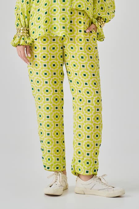 Buy_Neetiandmudita_Multi Color Crepe Printed Pixel Collar Dunes Shirt With Pant _Online_at_Aza_Fashions