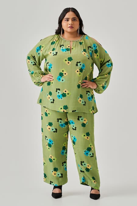 Neetiandmudita Peek-A-Boo Pixel Floral Print Top With Pant 