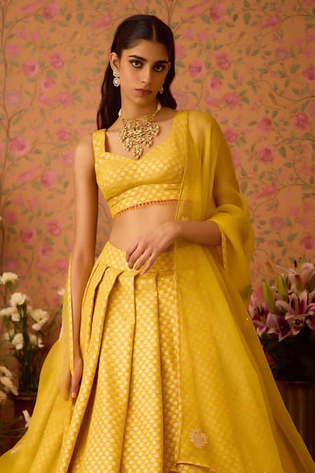 Shyam Narayan Prasad Yellow Brocade, Organza Embroidery, Zari Damask Motif Woven Lehenga Set at Aza Fashions Shyam Narayan Prasad_Yellow Brocade, Organza Embroidery, Zari Damask Motif Woven Lehenga Set _at_Aza_Fashions