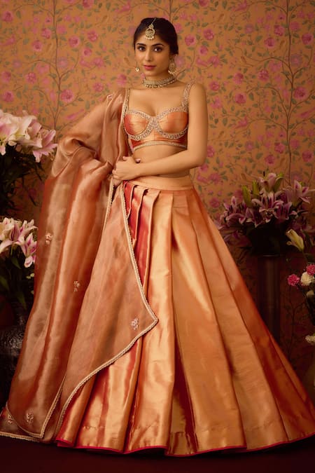 Buy Shyam Narayan Prasad Gold Tissue, Brocade Embroidery Sweetheart Neck Chevron Jaal Woven Lehenga Set Buy_Shyam Narayan Prasad_Gold Tissue, Brocade Embroidery Sweetheart Neck Chevron Jaal Woven Lehenga Set