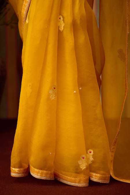 Shyam Narayan Prasad Yellow Organza, Brocade Zari, Embroidery Floral Placement Saree With Blouse Online at Aza Fashions Shyam Narayan Prasad_Yellow Organza, Brocade Zari, Embroidery Floral Placement Saree With Blouse _Online_at_Aza_Fashions
