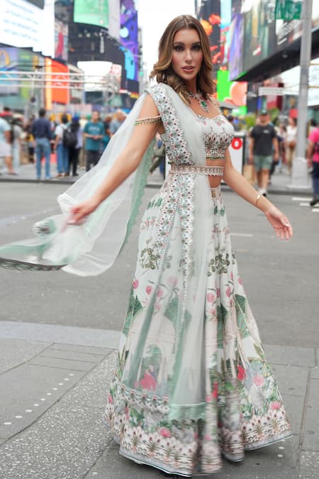 Buy Archana Kochhar Green Silk, Net Sequins, Embroidery Sweetheart Scenic Floral Pattern Lehenga Set Online at Aza Fashions Buy_Archana Kochhar_Green Silk, Net Sequins, Embroidery Sweetheart Scenic Floral Pattern Lehenga Set _Online_at_Aza_Fashions
