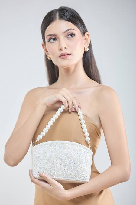 Buy Boxwish By Bhumika White Sequins, Beads Paisley Embroidered Bag Buy_Boxwish By Bhumika_White Sequins, Beads Paisley Embroidered Bag