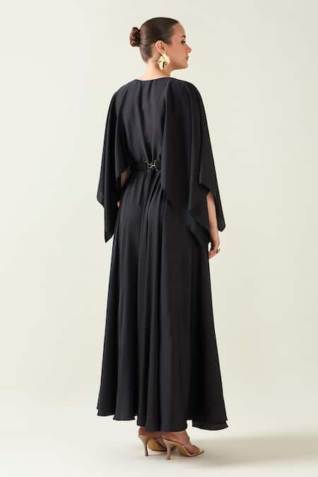 Shop Aakaar Black Mohair Buckles V-neck V Dress With Metallic Belt at Aza Fashions Shop_Aakaar_Black Mohair Buckles V-neck V Dress With Metallic Belt _at_Aza_Fashions