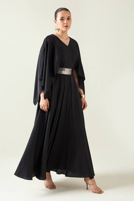 Shop Aakaar Black Mohair Buckles V-neck V Dress With Metallic Belt Online at Aza Fashions Shop_Aakaar_Black Mohair Buckles V-neck V Dress With Metallic Belt _Online_at_Aza_Fashions