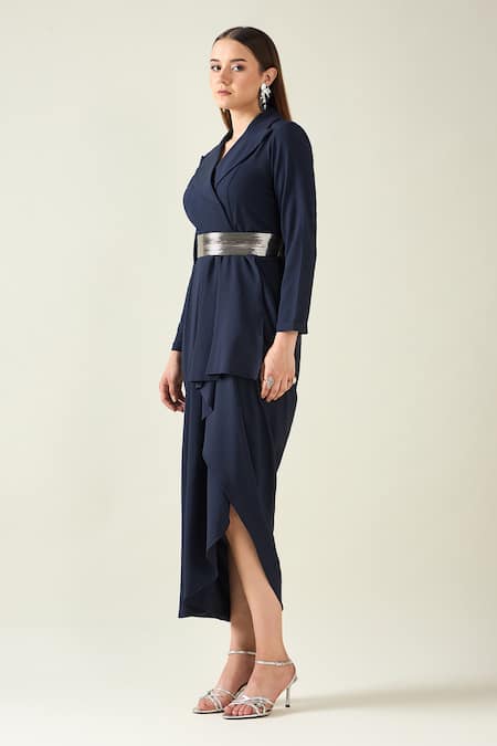 Buy_Aakaar_Blue Buckles Collared Solid Notch Draped Dress With Metallic Belt _Online_at_Aza_Fashions