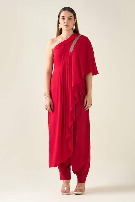 Aakaar Red Moss Crepe Embroidery Metallic Pintuck Asymmetric Tunic With Draped Pant For Kids