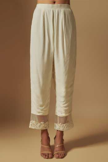 Asaga_Ivory Organza, Chanderi, Muslin Embroidery, Floral Cutdana Kurta Pant Set _Online_at_Aza_Fashions