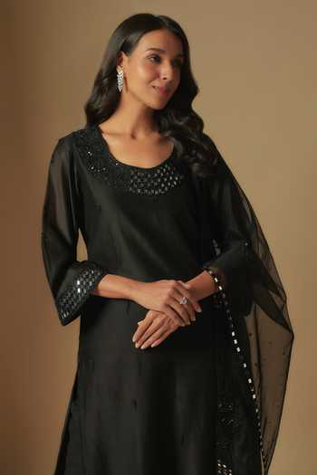 Buy_Asaga_Black Organza, Chanderi, Muslin Cut Work, Border Embroidered Kurta Pant Set _Online_at_Aza_Fashions
