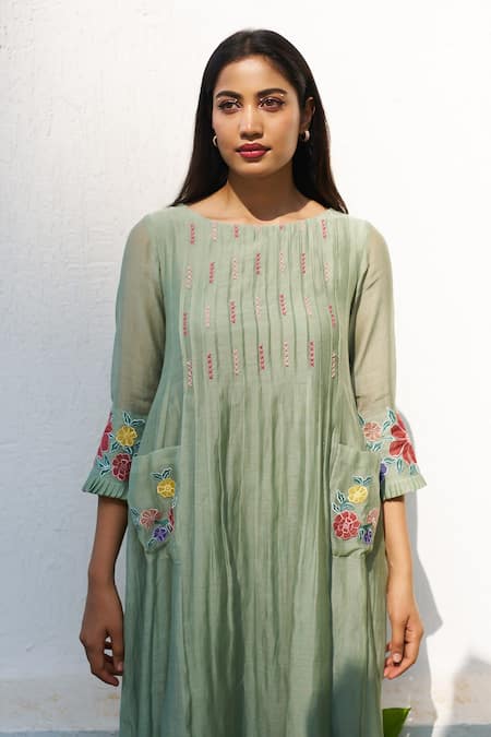 Shop Purple Patch Green Chanderi, Linen Embroidery Round Neck Mogra Midi Dress Shop_Purple Patch_Green Chanderi, Linen Embroidery Round Neck Mogra Midi Dress