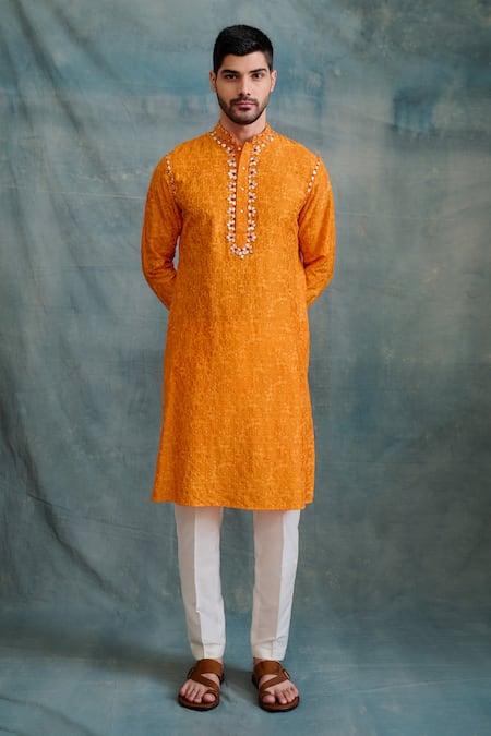 Krishna Mehta Geometric Tonal Embroidered Kurta With Pant 