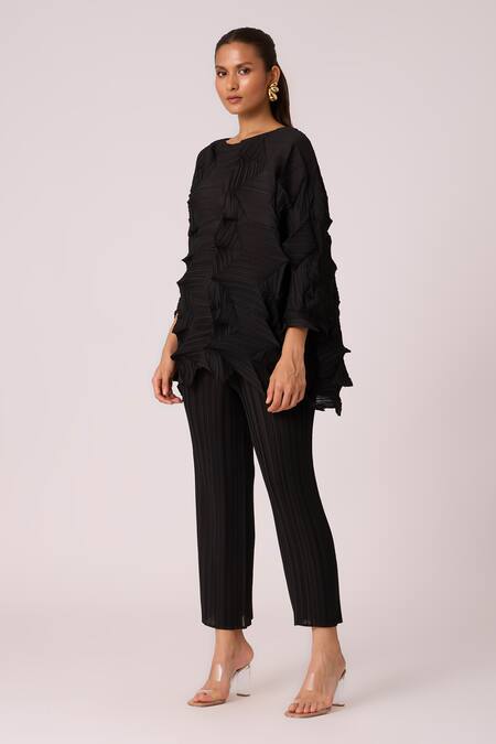 Buy_Scarlet Sage_Black Polyester Round Neck Mona 3d Pleat Detailed Top With Pant