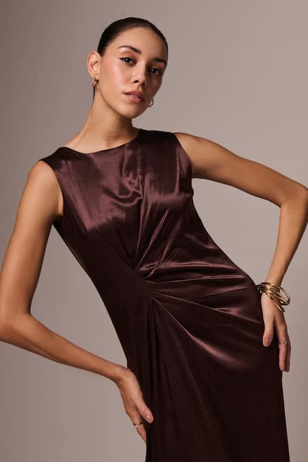 Buy Emblaze Brown Crepe Round Neck Solid Ruched Dress Online at Aza Fashions Buy_Emblaze_Brown Crepe Round Neck Solid Ruched Dress _Online_at_Aza_Fashions