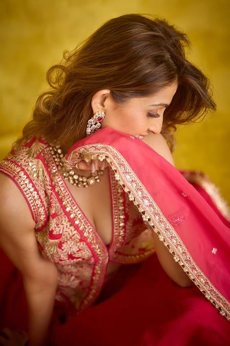 Buy_Gopi Vaid_Red Tussar, Net Embroidery, Sequins V-neck Akansha Blouse And Skirt Set _Online_at_Aza_Fashions