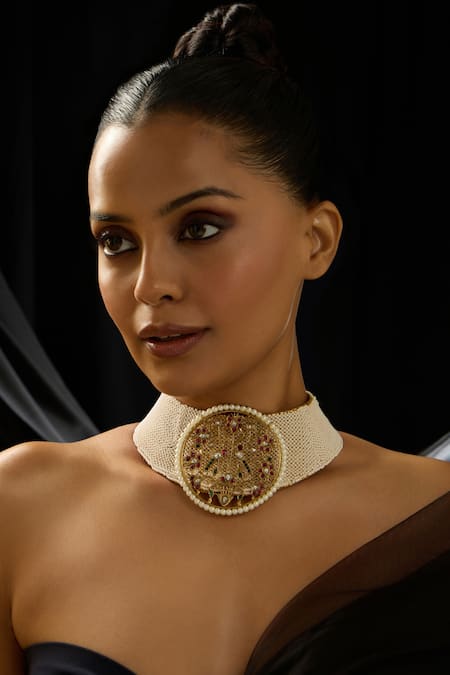 Embellished collar necklace discount