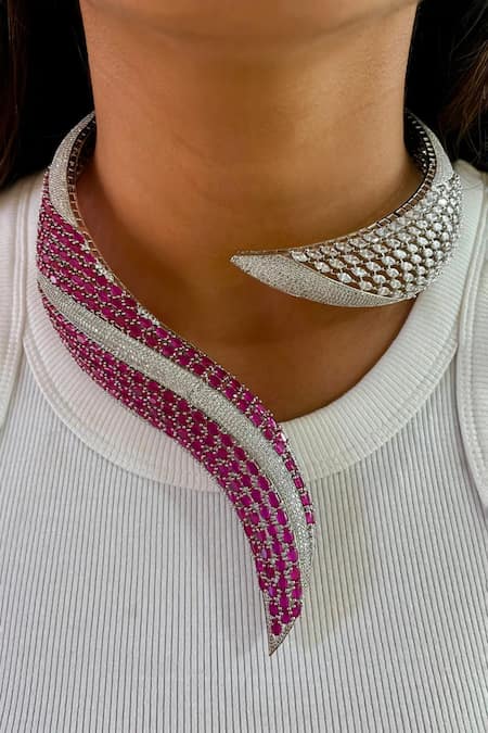 Prerto Rosa Serpentine Ruby Diamond Necklace Set 