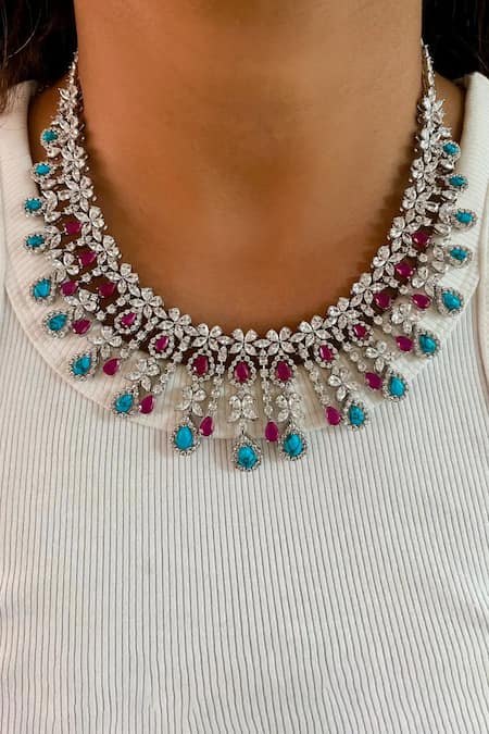 Prerto Swarovski Studded Necklace Set 