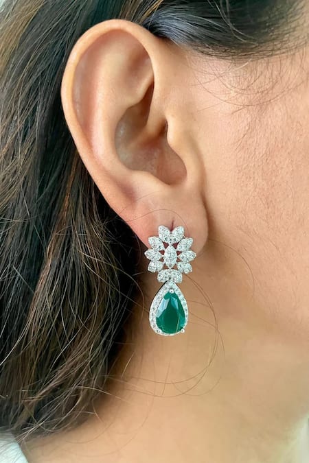 PRERTO Tear Drop Shaped Necklace Set 