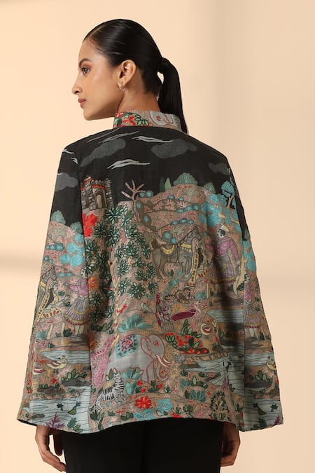 Shop Dusala Black Silk Estelle Kalamkari Print Fine Wool Cape at Aza Fashions Shop_Dusala_Black Silk Estelle Kalamkari Print Fine Wool Cape _at_Aza_Fashions