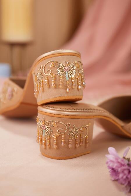 Buy_House Of Vian_Multi Color Cut Work, Sequins, Gulzar Floral Pastel Embroidered Mule Heels _Online_at_Aza_Fashions