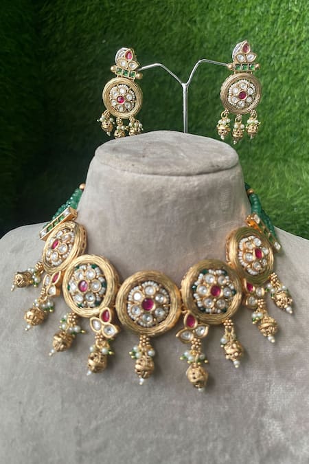 Studio6 Jewels Stone Studded Temple Choker Set 