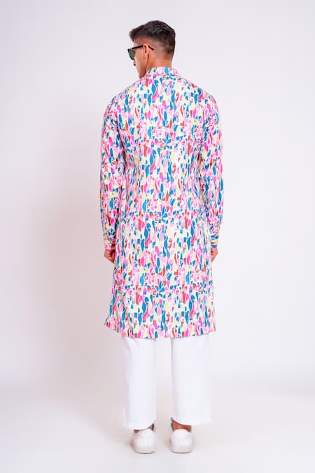 Shop Studio Error White Cotton Satin Abstract Pattern Printed Kurta at Aza Fashions Shop_Studio Error_White Cotton Satin Abstract Pattern Printed Kurta _at_Aza_Fashions
