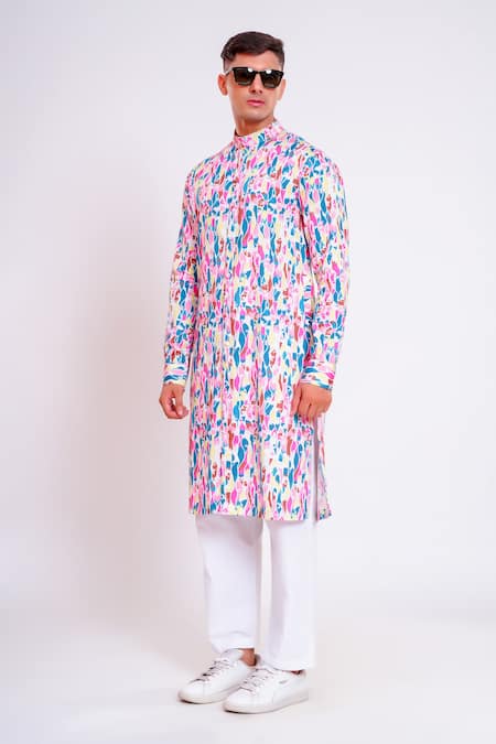 Shop Studio Error White Cotton Satin Abstract Pattern Printed Kurta Online at Aza Fashions Shop_Studio Error_White Cotton Satin Abstract Pattern Printed Kurta _Online_at_Aza_Fashions
