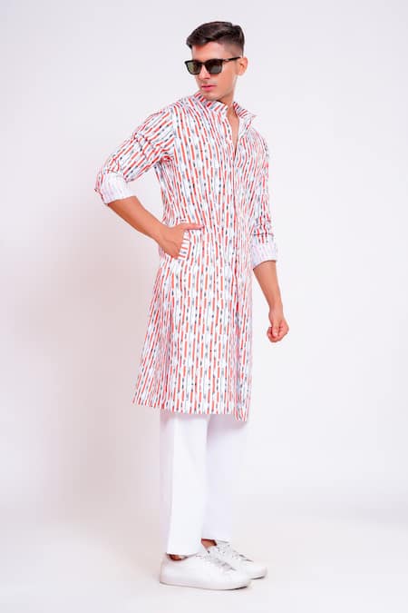 Shop Studio Error White Cotton Satin Abstract Stripe Print Kurta Online at Aza Fashions Shop_Studio Error_White Cotton Satin Abstract Stripe Print Kurta _Online_at_Aza_Fashions