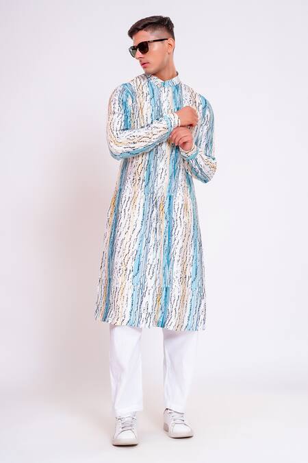 Studio Error White Cotton, Silk Paint Brush Texture Print Kurta Online at Aza Fashions Studio Error_White Cotton, Silk Paint Brush Texture Print Kurta _Online_at_Aza_Fashions