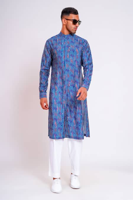 Buy Studio Error Blue Cotton Satin Glitch Stripe Print Kurta Online at Aza Fashions Buy_Studio Error_Blue Cotton Satin Glitch Stripe Print Kurta _Online_at_Aza_Fashions
