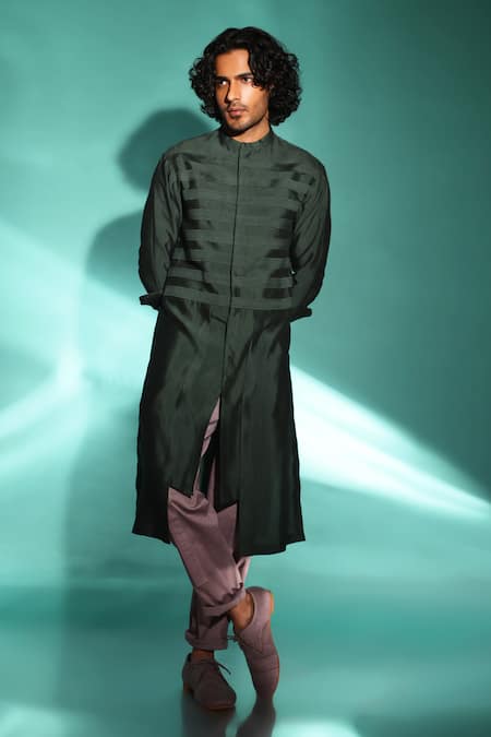 studio error Track Cut-Out Hem Pintuck Kurta 