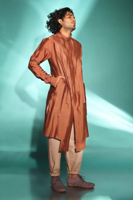 Studio Error Orange Cotton, Silk Solid Cut-out Hem Kurta Online at Aza Fashions Studio Error_Orange Cotton, Silk Solid Cut-out Hem Kurta _Online_at_Aza_Fashions