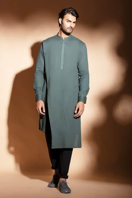 studio error Blue Cotton Hand Embroidered Thread Front Slit Kurta 