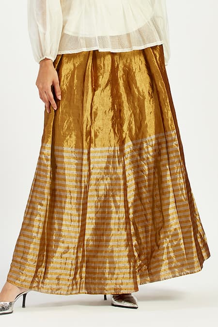 Madder Much Gold Chanderi Vettri Peeking Sun Stripe Pattern Trouser Online at Aza Fashions Madder Much_Gold Chanderi Vettri Peeking Sun Stripe Pattern Trouser _Online_at_Aza_Fashions