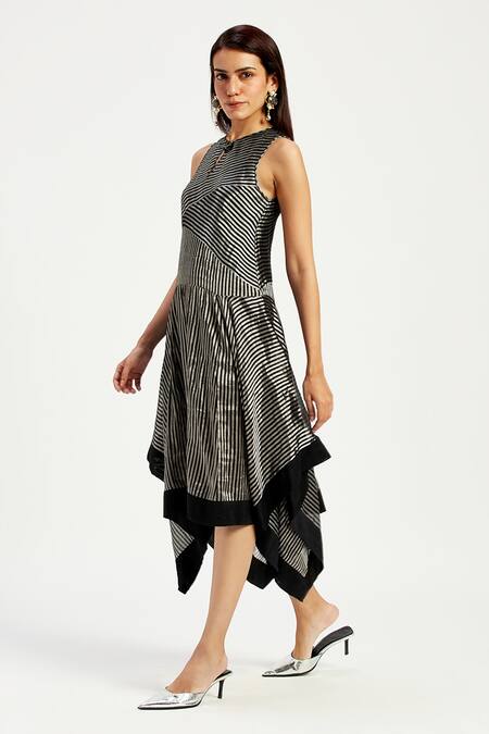 Madder Much_Black Chanderi Silk, , Handloom Winona The Twirling Lines Dress _Online_at_Aza_Fashions