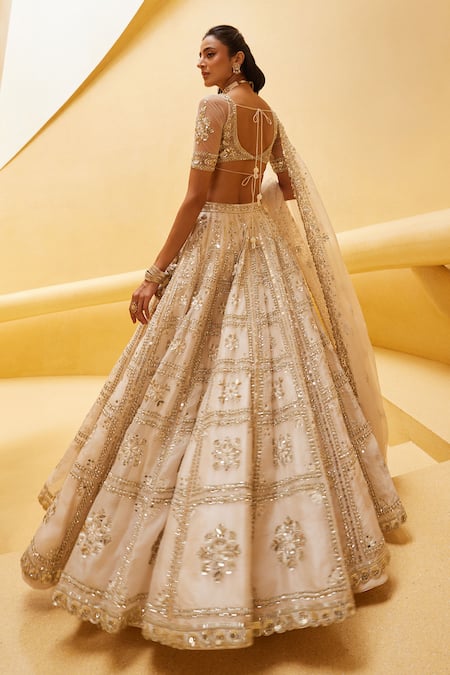 Prevasu Deewani Embroidered Bridal Lehenga Set 