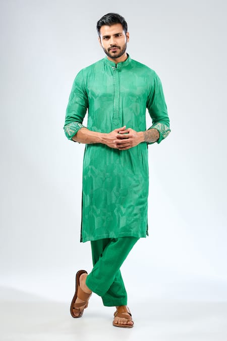 Rabani & Rakha Emerald Green Georgette Embroidered Thread Kurta With Pant 