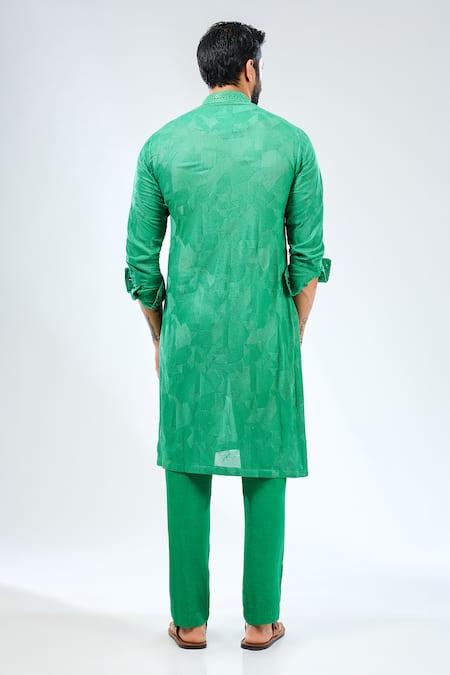 Rabani & Rakha Thread Embroidered Kurta With Pant 