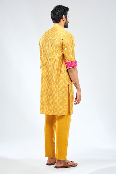 Rabani & Rakha Bandhani Print Kurta With Pant 