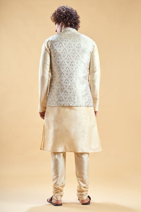 Shop_Arihant Rai Sinha_Cream Brocade, Silk Embroidery Floral Bundi And Kurta Set _at_Aza_Fashions