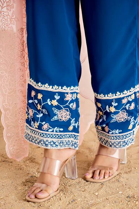 Suruchi Parakh_Blue Georgette, Organza Embroidery Round Neck Floral Bloom Kurta Pant Set _at_Aza_Fashions