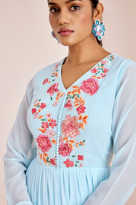 Suruchi Parakh_Blue Georgette Embroidery V-neck Thread Anarkali _at_Aza_Fashions